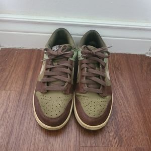 Nike Pilgrim Dunks women's 7.5
